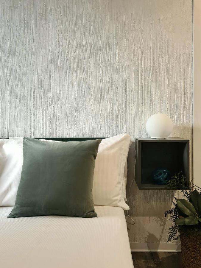 Serendipity Apartments - Montenapoleone Milan Extérieur photo